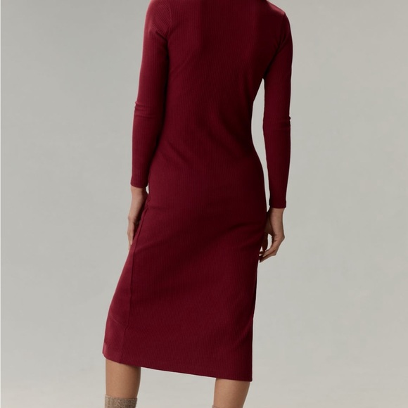 Grey State Raspberry Colored Midi Dress - Picture 2 of 6